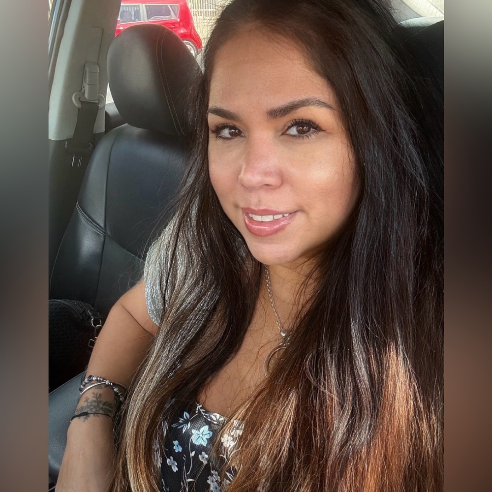 Meet your Posher! Like to get notify of new listing snd sales events